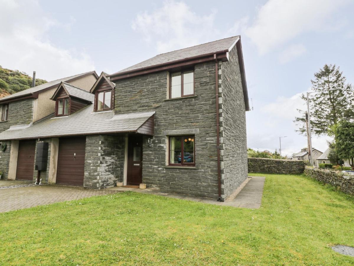 6 Stad Yr Ysgol Blaenau Ffestiniog Exterior foto