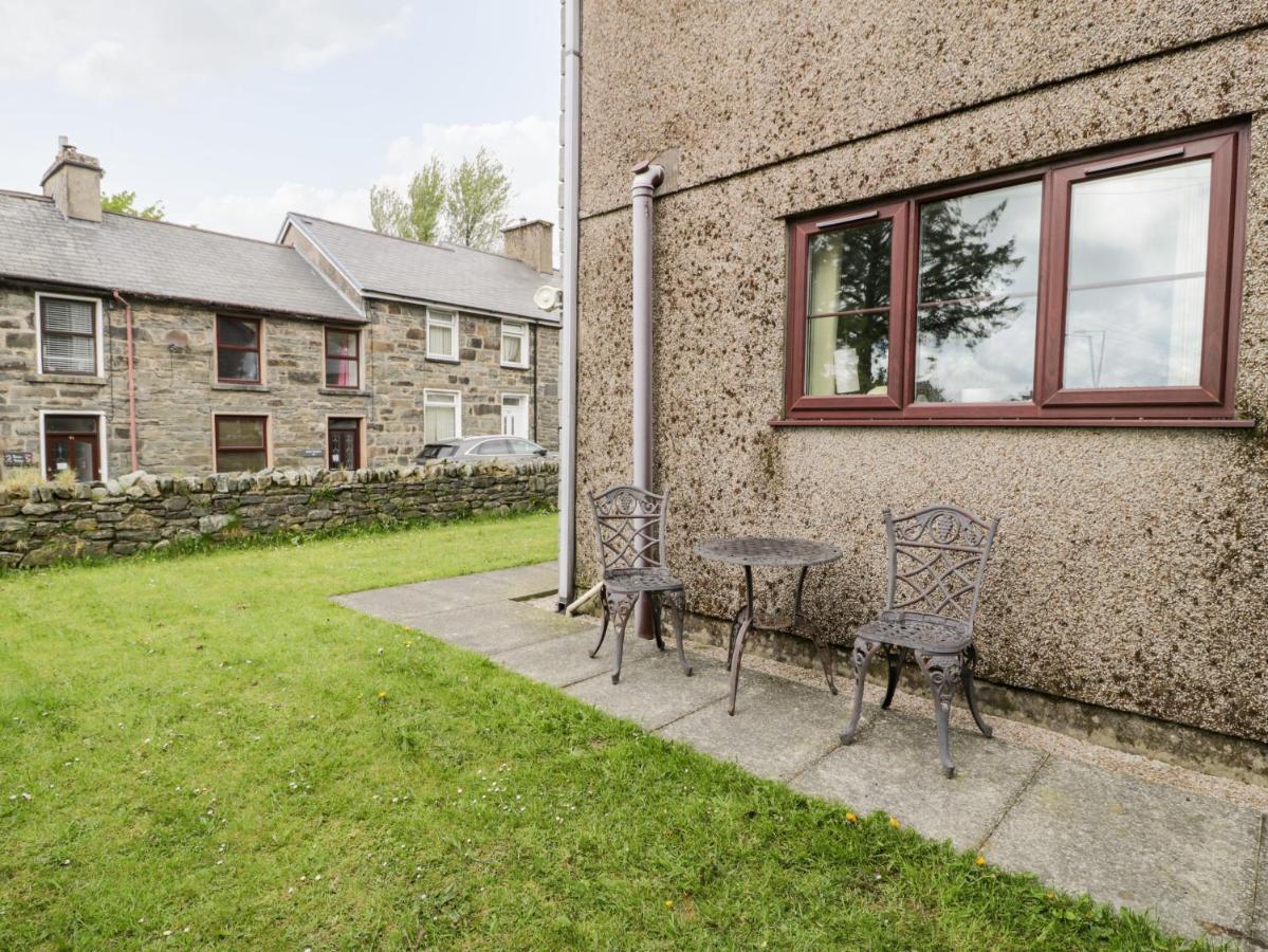 6 Stad Yr Ysgol Blaenau Ffestiniog Exterior foto